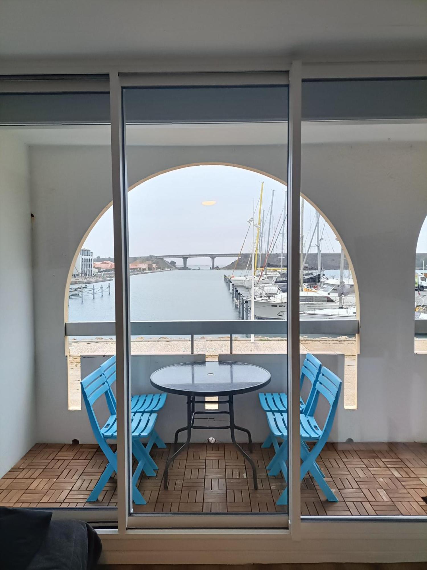 T2 Cabine Avec Tres Belle Vue Sur Le Port De Plaisance Leucate Exterior foto