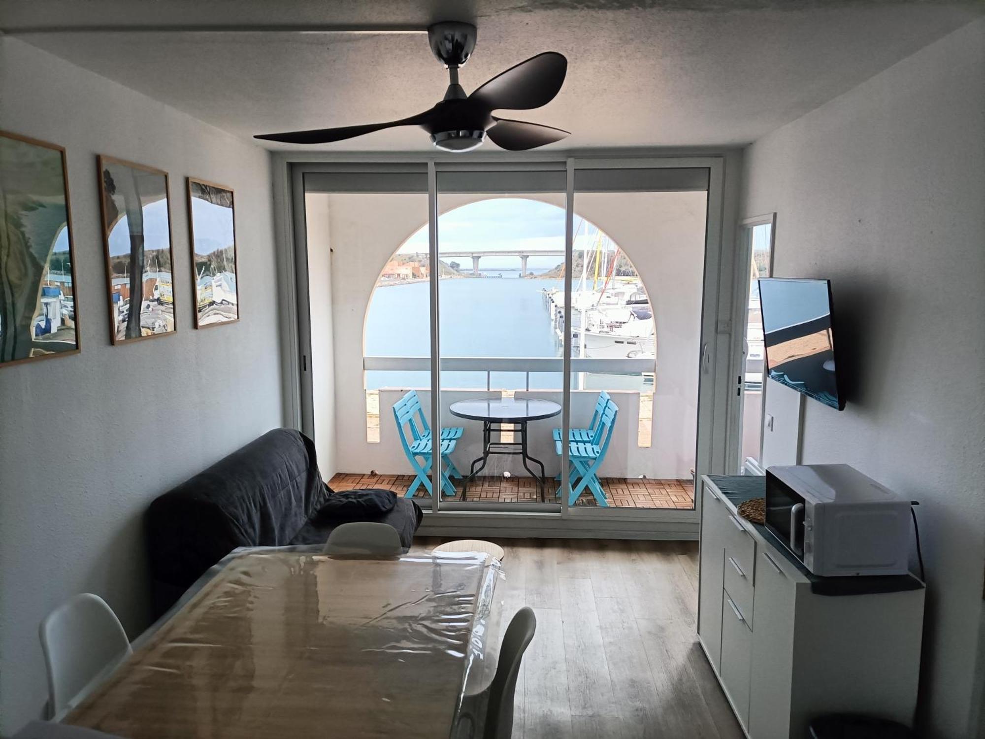 T2 Cabine Avec Tres Belle Vue Sur Le Port De Plaisance Leucate Exterior foto